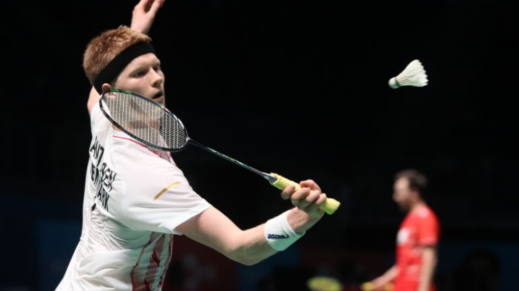 他充分发挥 他充分发挥