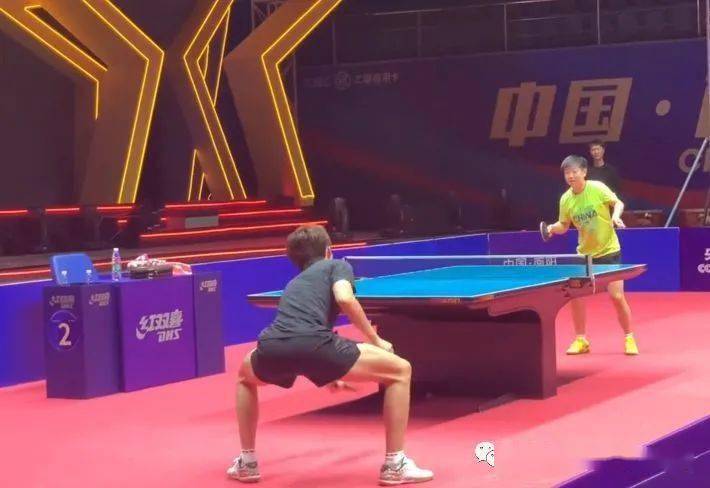 技和商业上 技和商业上