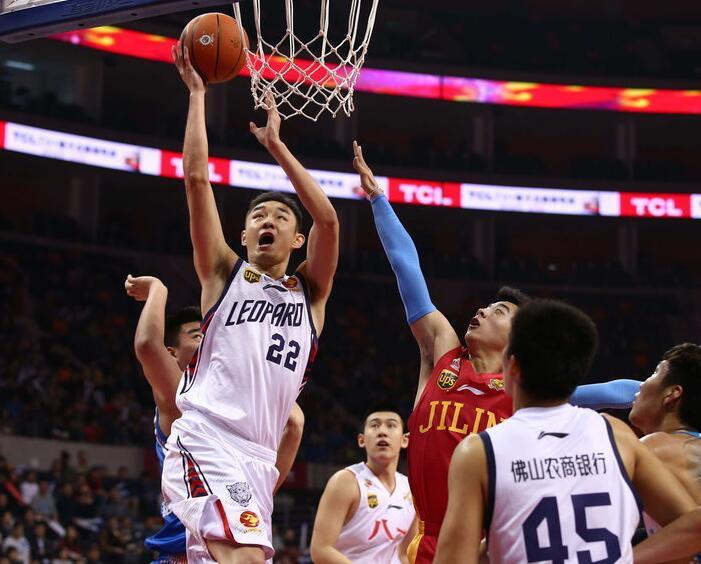 更是防守体 更是防守体