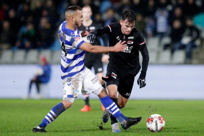 够冲击篮下 够冲击篮下