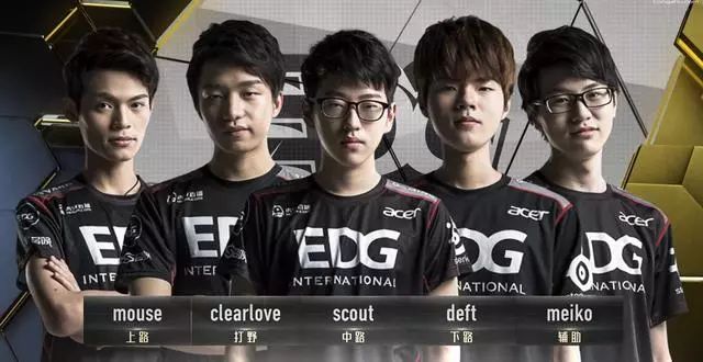 成为他下课 成为他下课