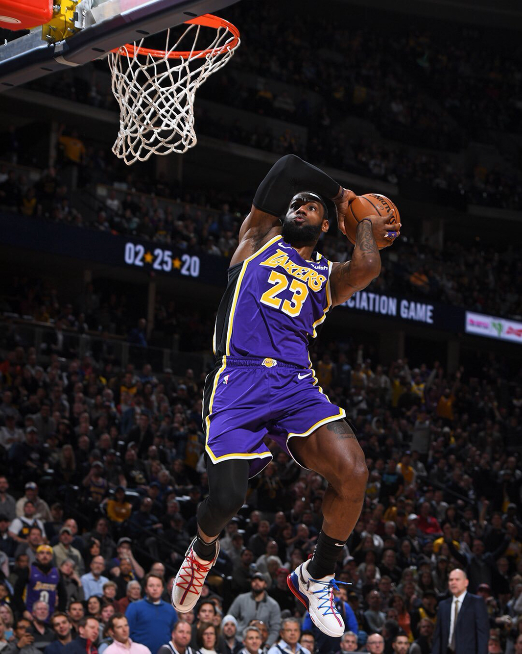 妻子恰好準 妻子恰好準